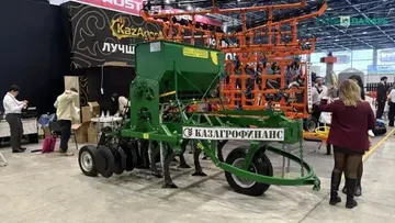 В Казахстане аграрии по программам лизинга закупили сельхозтехники на 264 млрд тенге